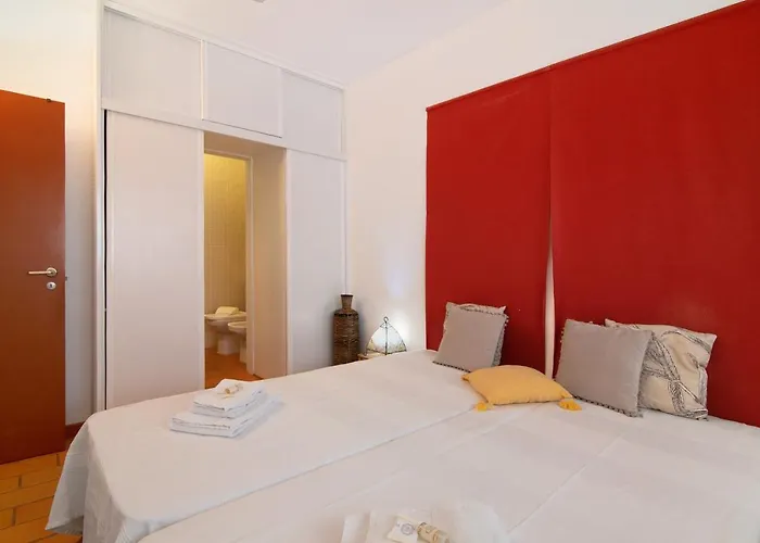 Mar 95 Cabanas De Tavira